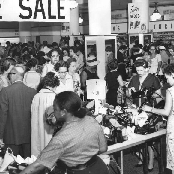 Weekend Sale!! Save $$---Hoosier Bargain Days Weekend Sale!! Save $$ - Picture 1 of 6